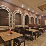 Hotel Janki Inn Sigra 2 Km From Kashi Vishwanath Dham