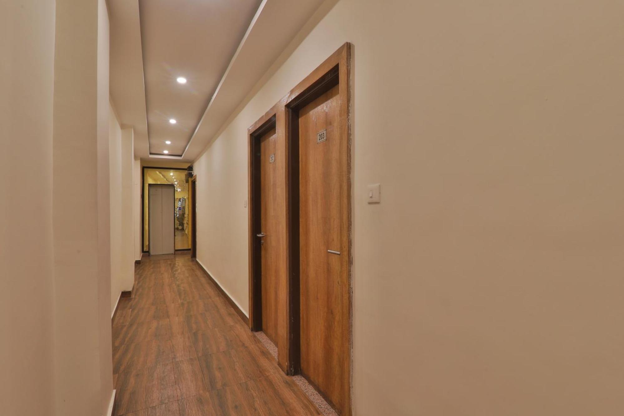Hotel Janki Sigra 2 Km From Kashi Vishwanath Dham Varanasi